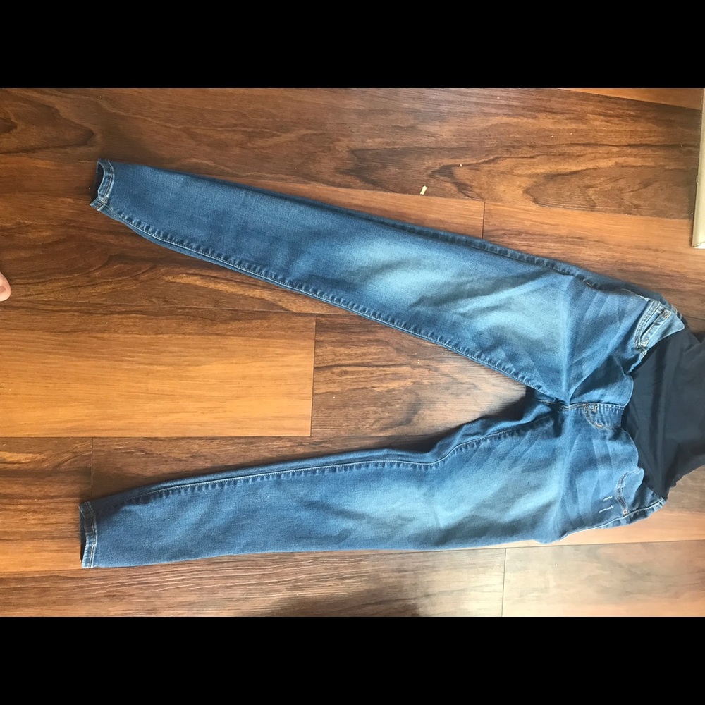 Jean for pregnant womenis very comfortable